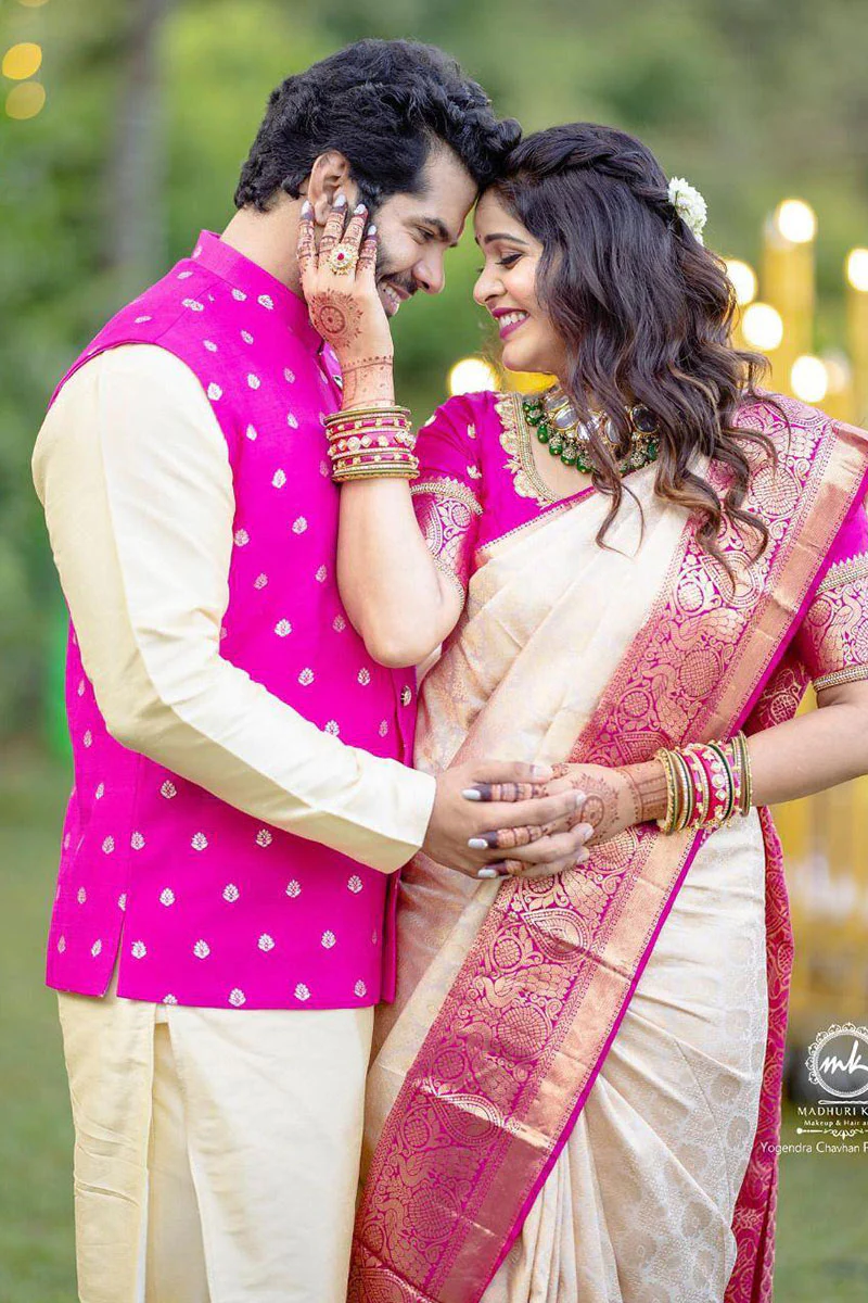 Classic Beige Soft Banarasi Silk Saree With Desultory Blouse Piece - Image 6