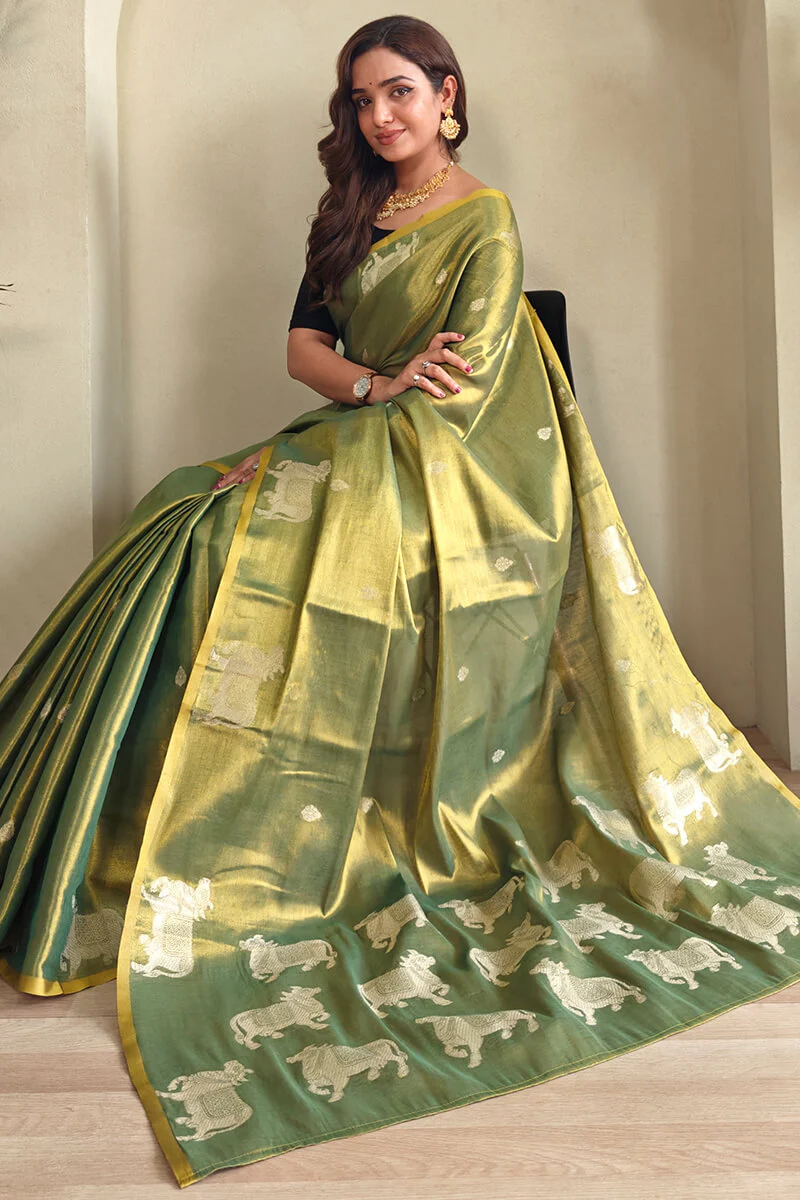 Classic Green Soft Banarasi Tissue Silk Saree With Scrupulous Blouse Piece - Image 2