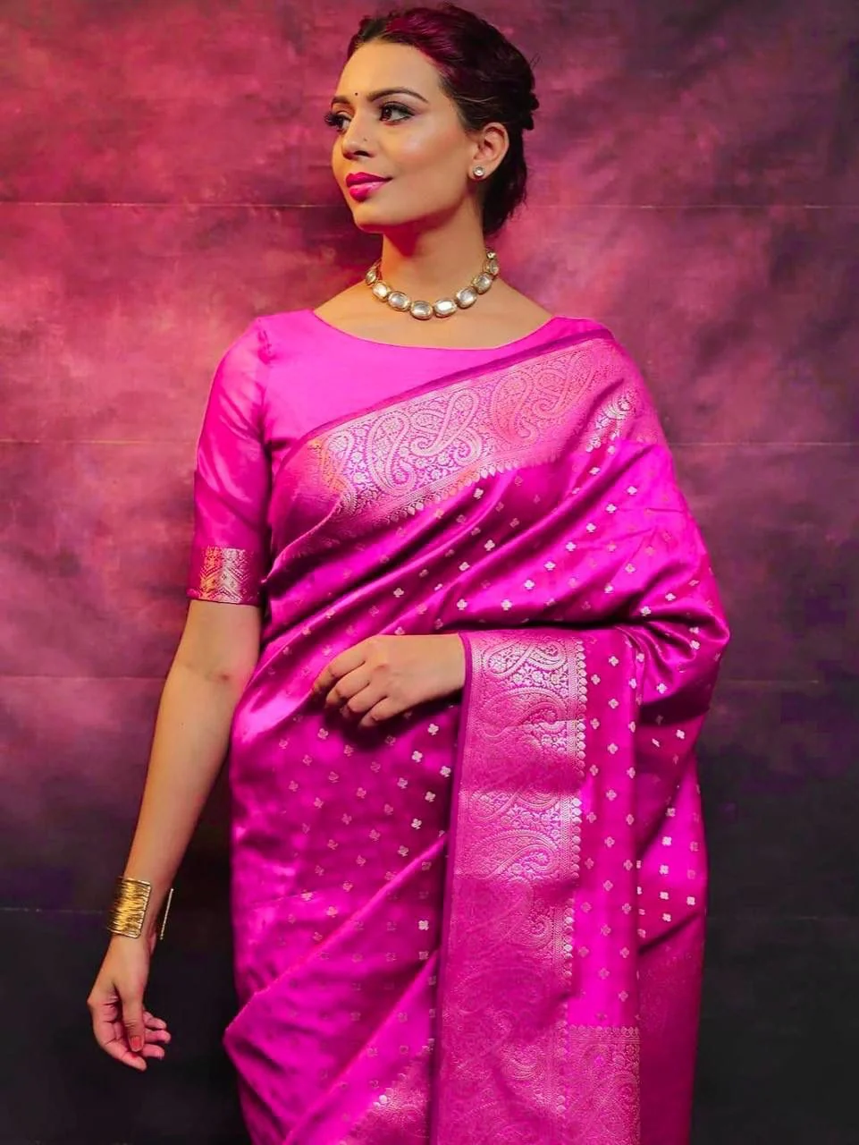 Classy Dark Pink Soft Silk Saree With Dissemble Blouse Piece - Image 4