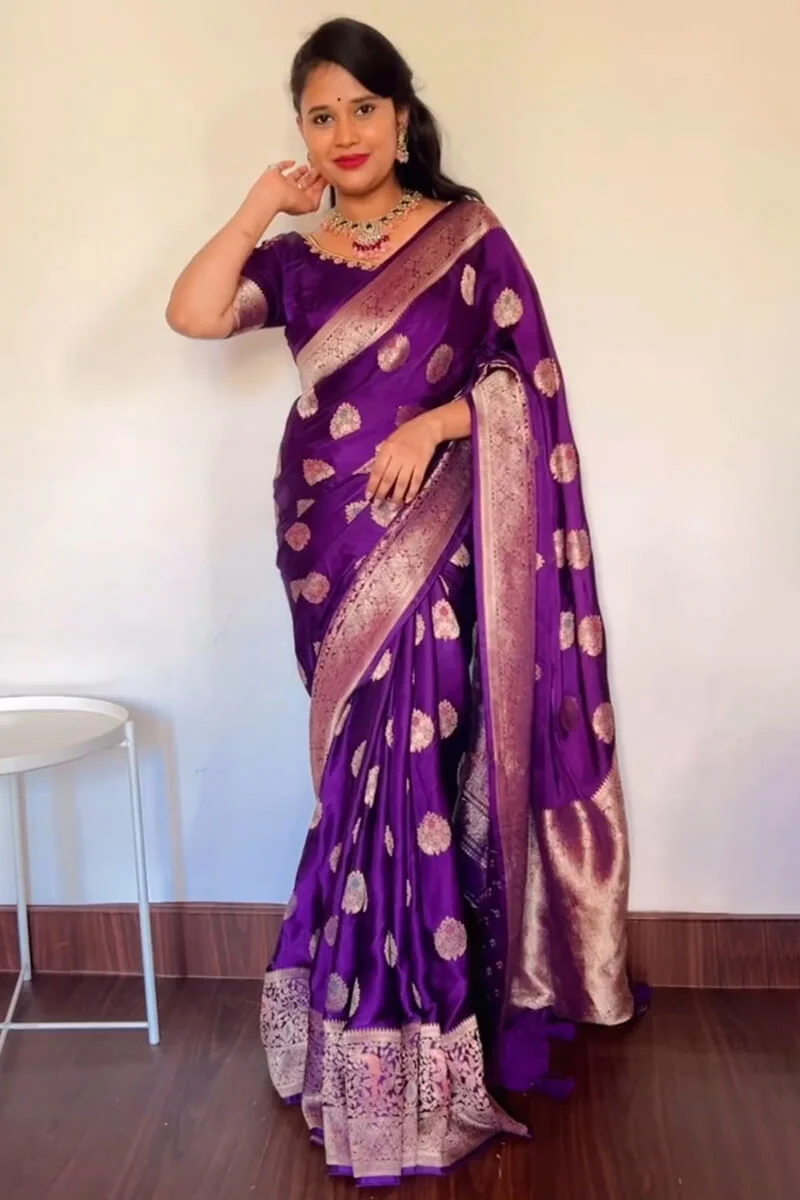 Classy Purple Soft Silk Saree With Marvellous Blouse Piece - Image 3