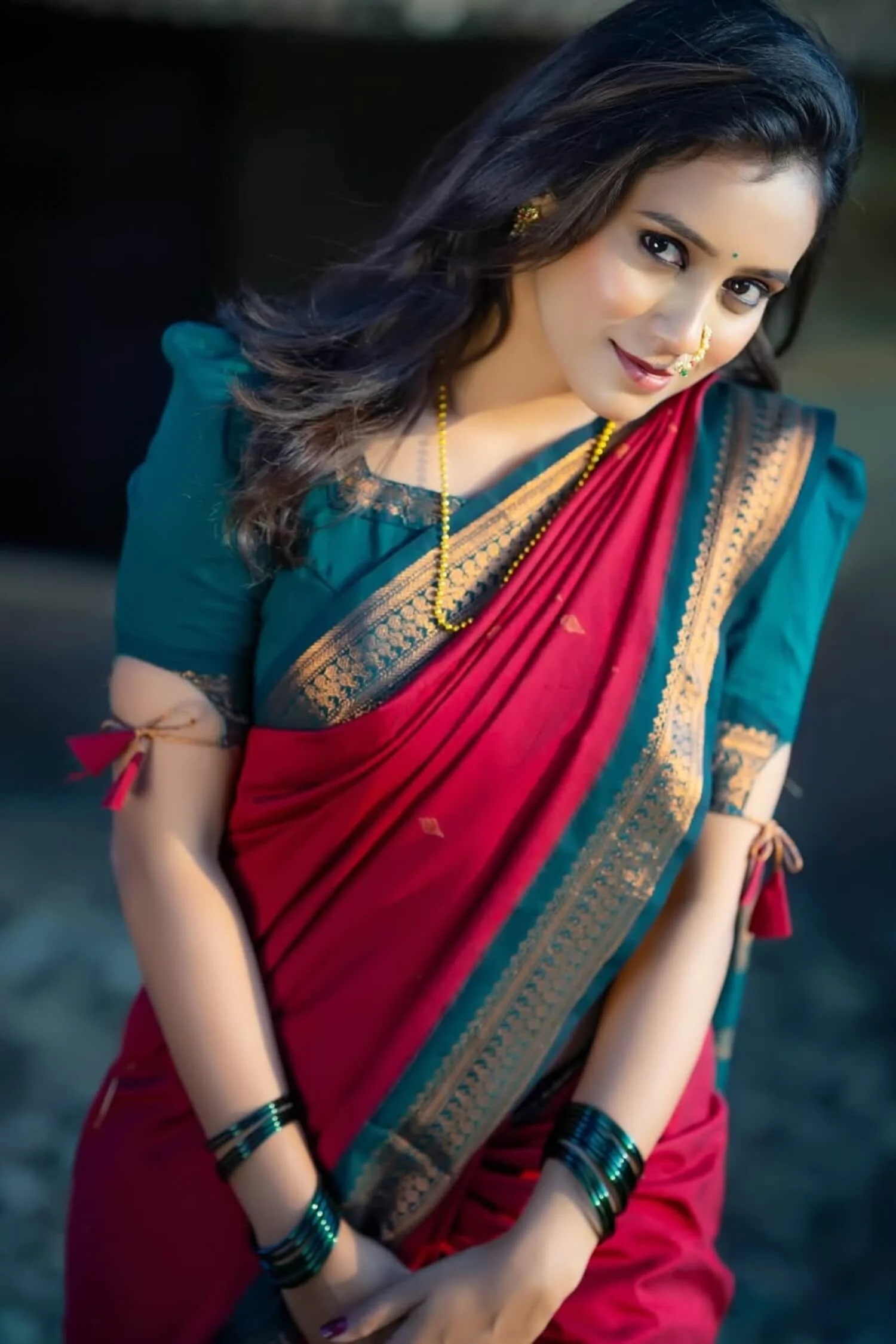 Comely Red Soft Silk Saree With Dalliance Blouse Piece - Image 7