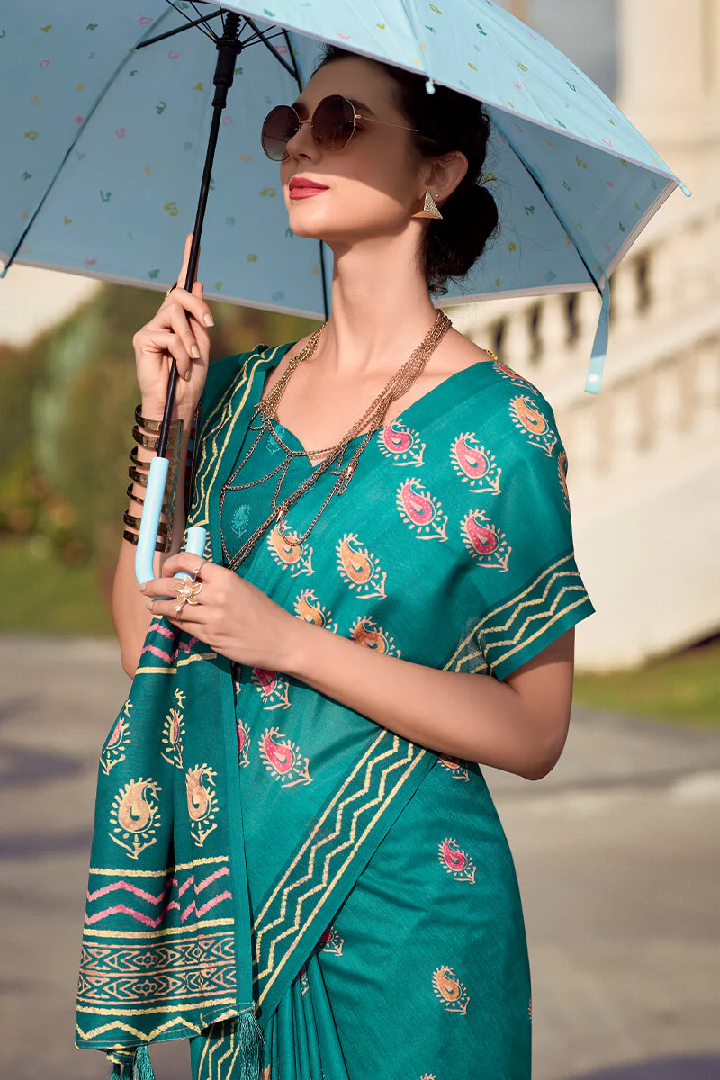 Conflate Firozi Printed Mul Cotton Saree With Diaphanous Blouse Piece - Image 2