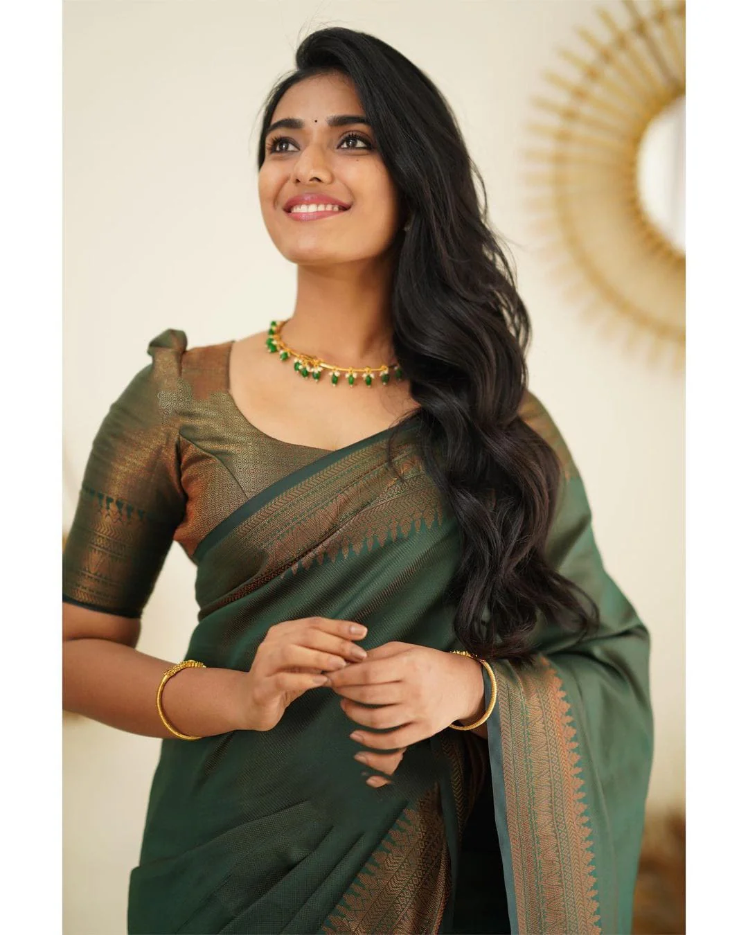 Conflate Green Soft Silk Saree With Murmurous Blouse Piece - Image 5