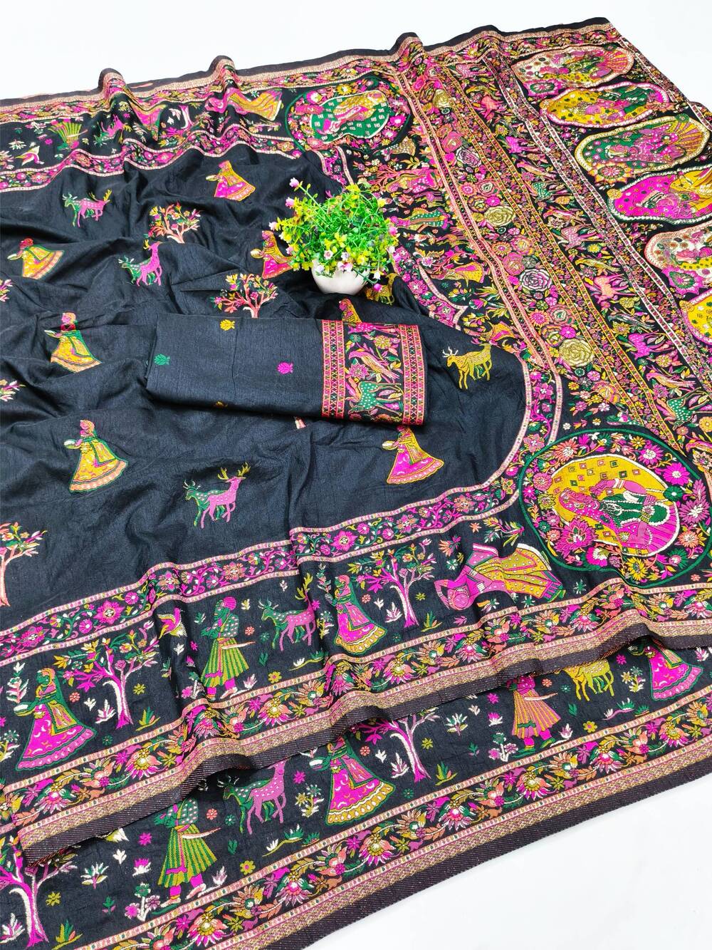 Confounding Black Nylon Dola Pashmina Saree With Scintillating Blouse Piece - Image 2