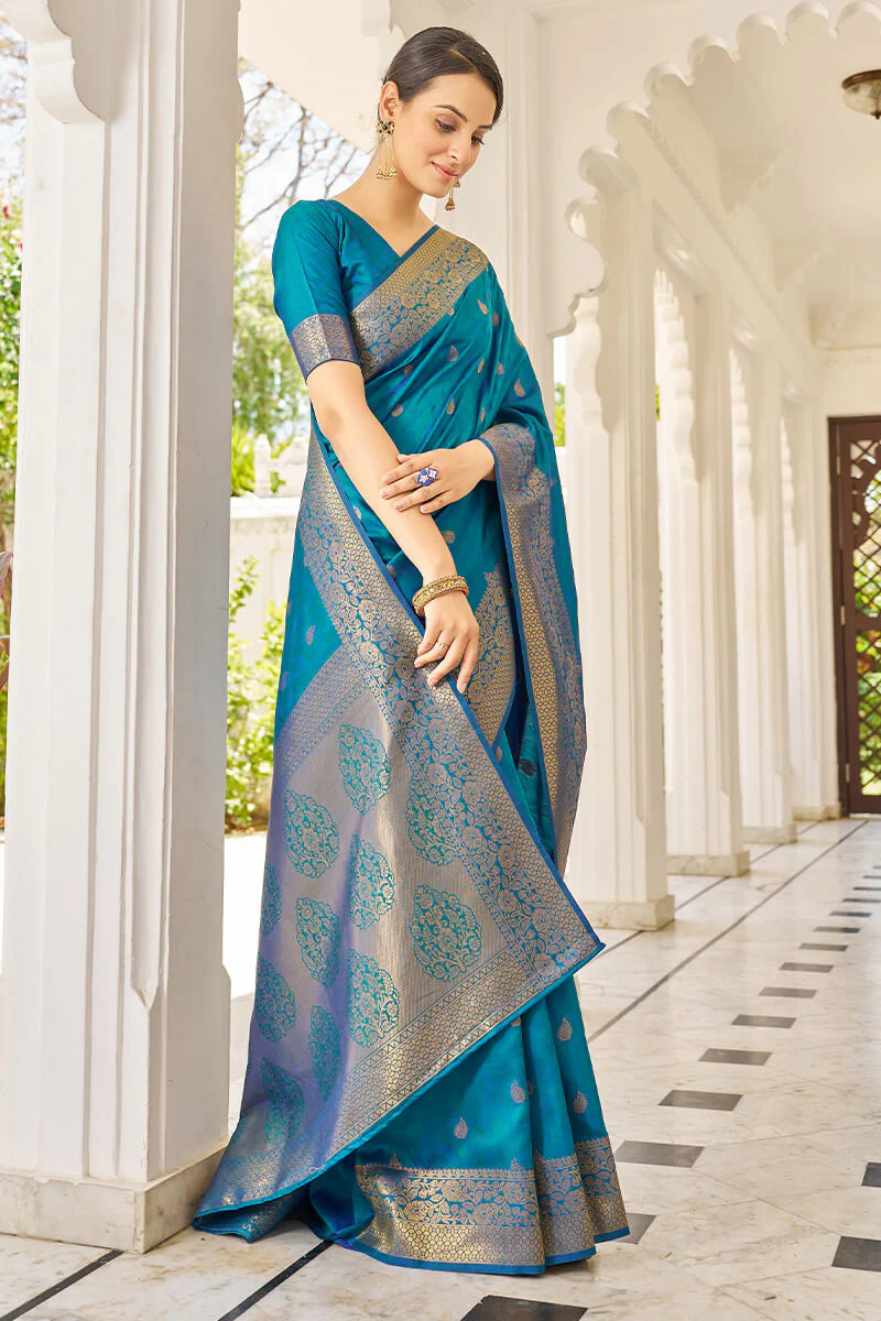 Cynosure Firozi Kanjivaram Silk Saree With Comely Blouse Piece - Image 6