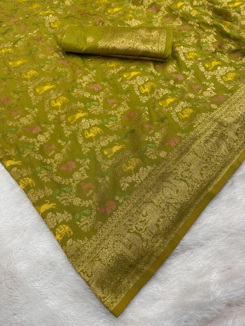Cynosure Green Soft Banarasi Silk Saree With Precious Blouse Piece - Image 4