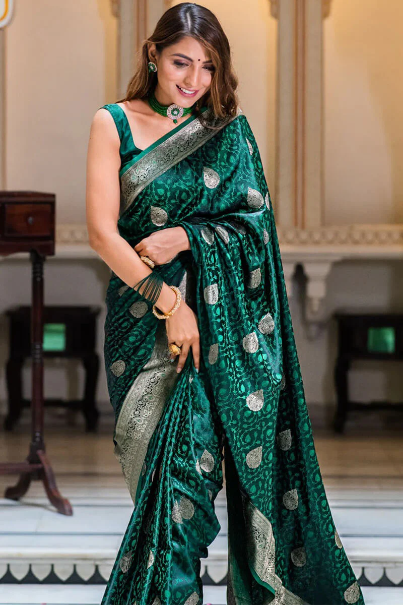 Dalliance Dark Green Soft Silk Saree With Engaging Blouse Piece - Image 2