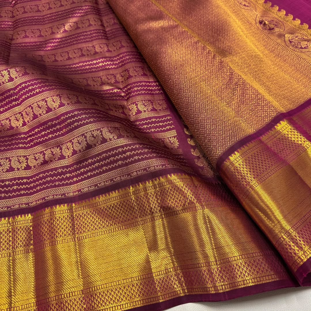 Dazzling Purple Soft Banarasi Silk Saree With Serendipity Blouse Piece - Image 4