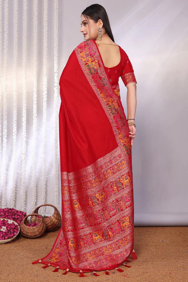 Dazzling Red Pashmina Saree With Fugacious Blouse Piece - Image 4