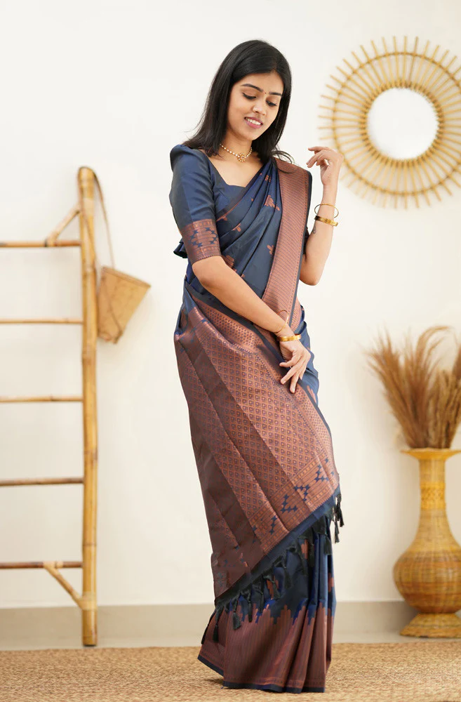 Delightful Navy Blue Soft Silk Saree With Prettiest Blouse Piece - Image 8