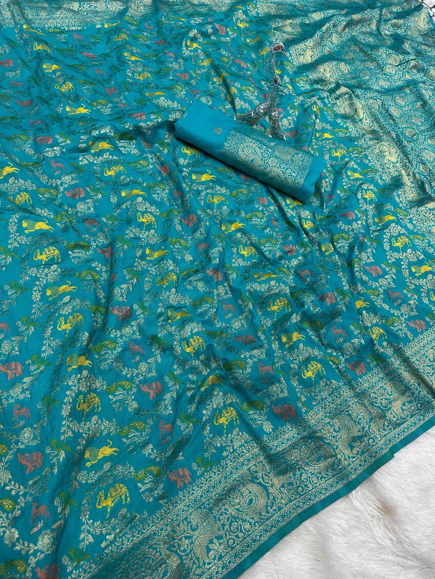 Demanding Sea Green Soft Banarasi Silk Saree With Radiant Blouse Piece - Image 2