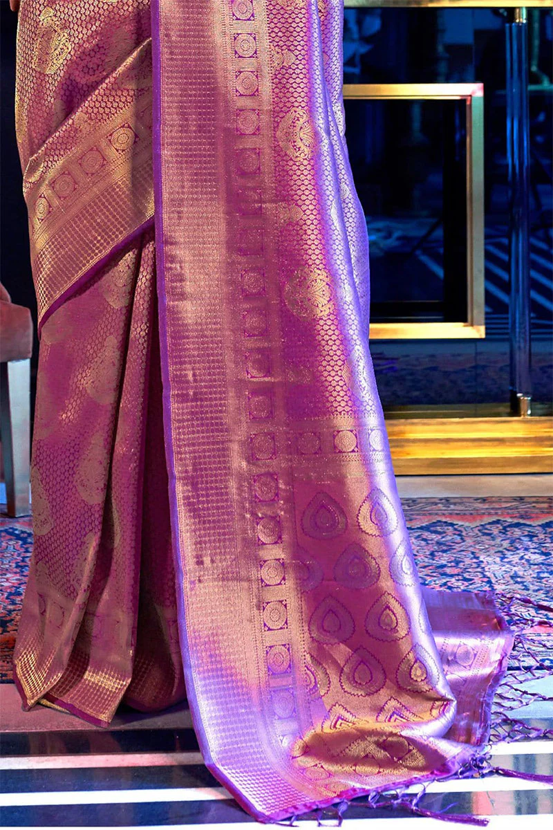 Demesne Purple Kanjivaram Silk Saree With Beautiful Blouse Piece - Image 3