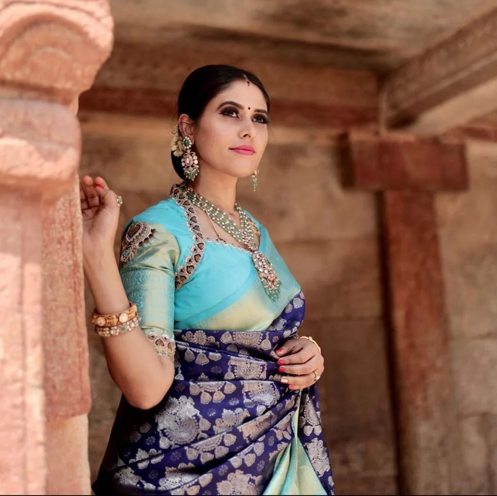 Denouement Blue Soft Banarasi Silk Saree With Glorious Blouse Piece - Image 5