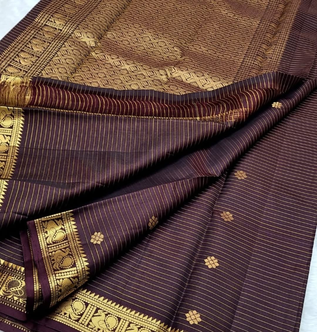 Denouement Wine Soft Silk Saree With Entrancing Blouse Piece - Image 5