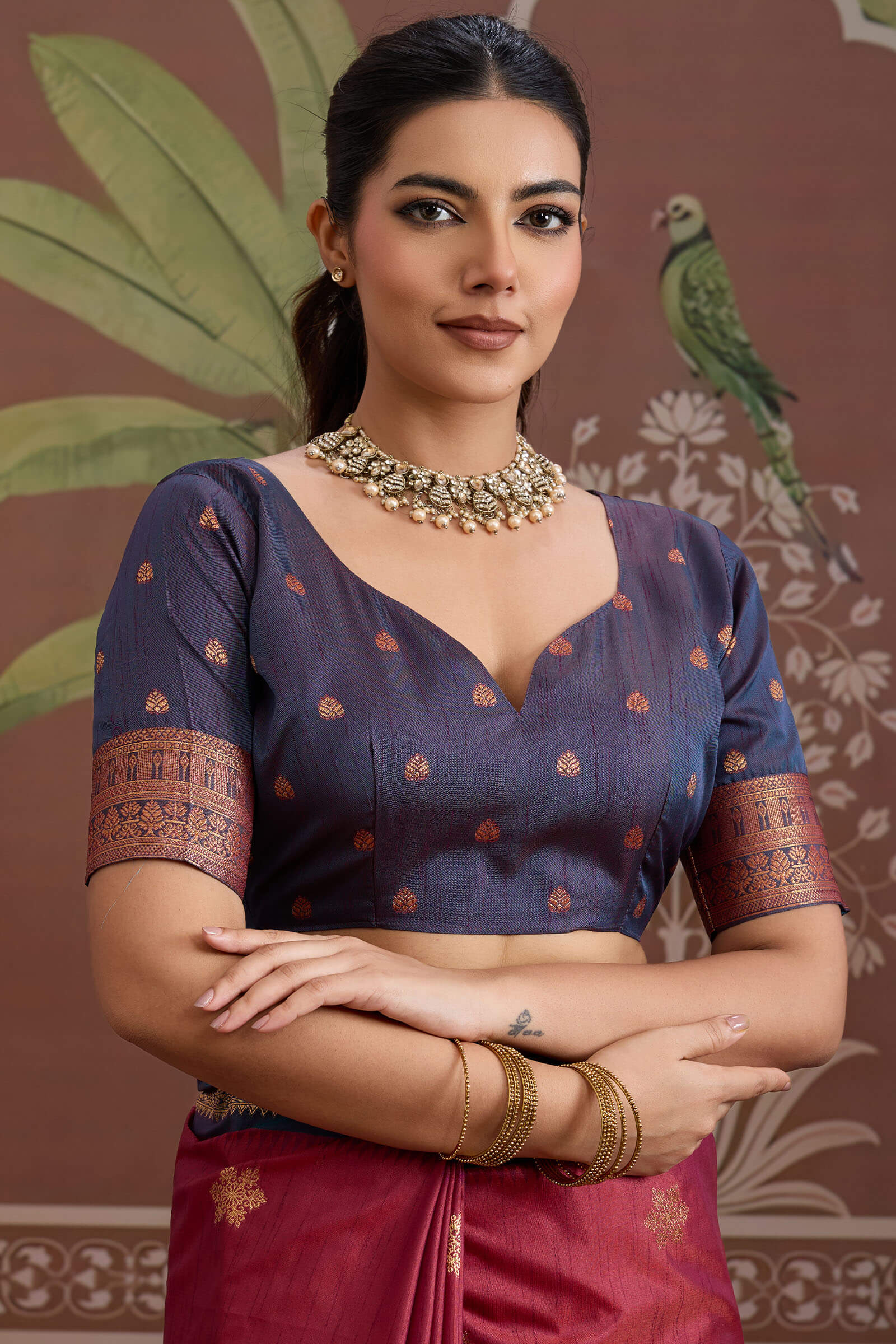 Deserving Maroon Banarasi Tussar Silk Saree With Beleaguer Blouse Piece - Image 4