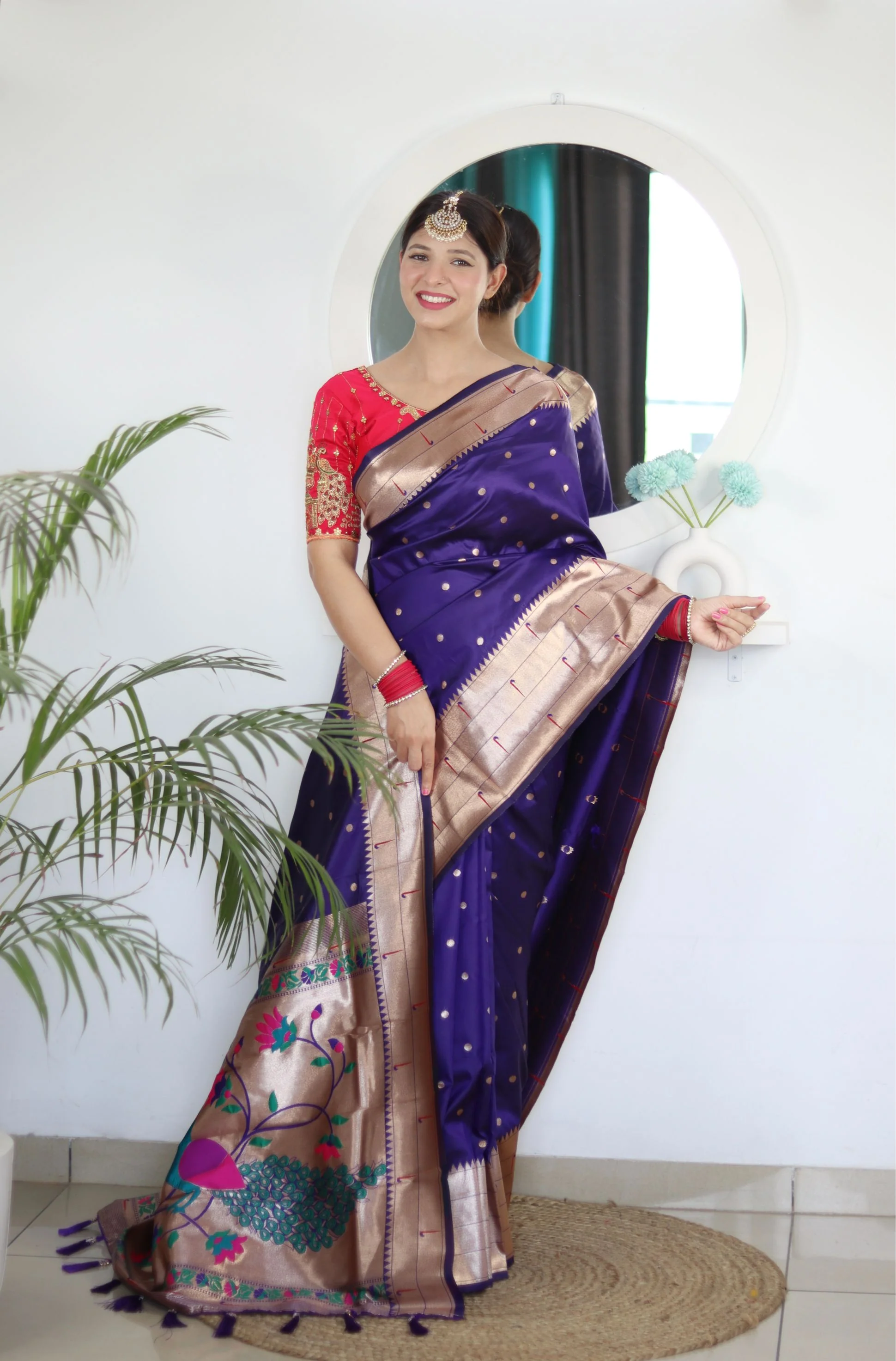 Deserving Navy Blue Paithani Silk Saree With Appealing Blouse Piece - Image 4