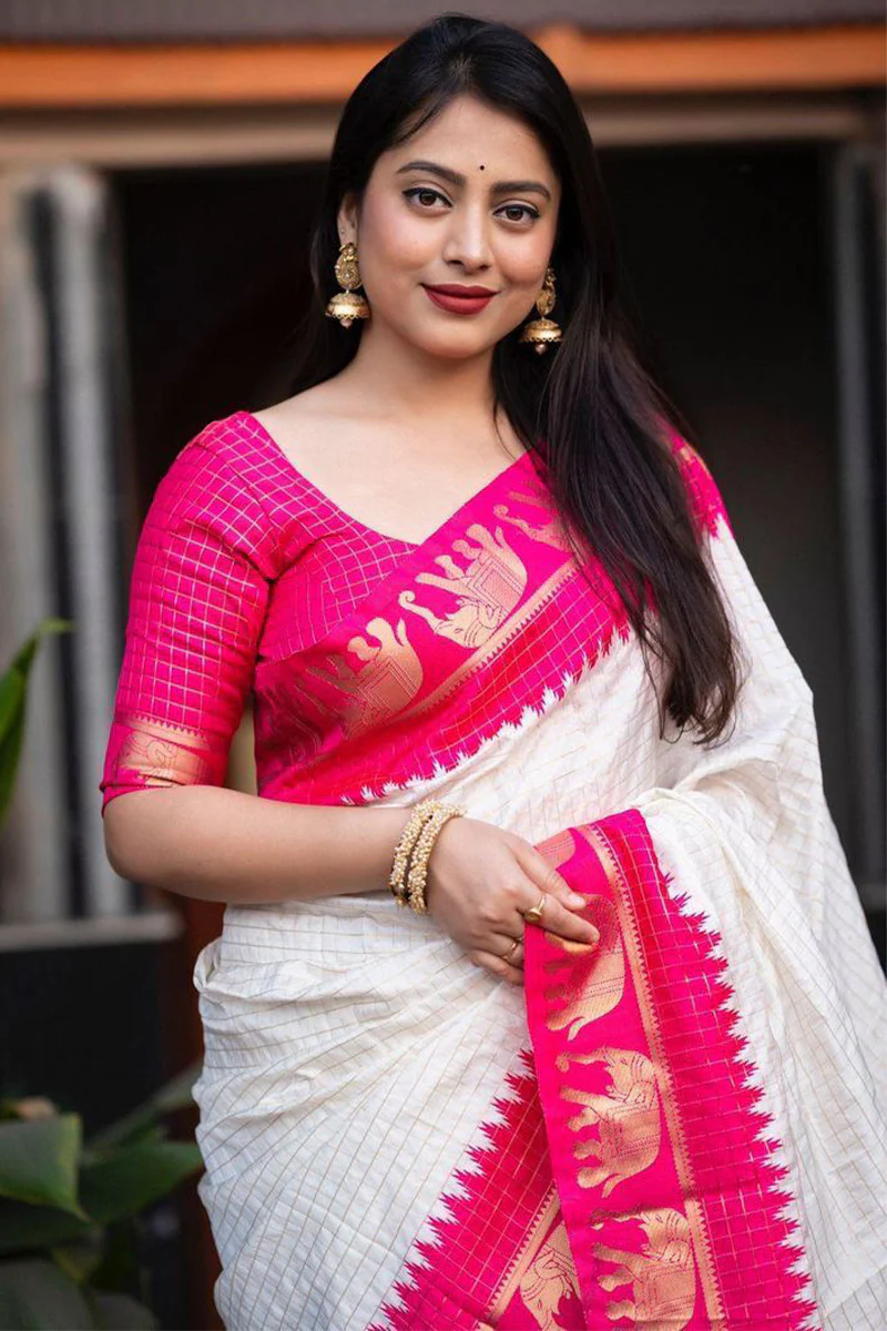 Designer Off White Soft Silk Saree With Prominent Blouse Piece - Image 3