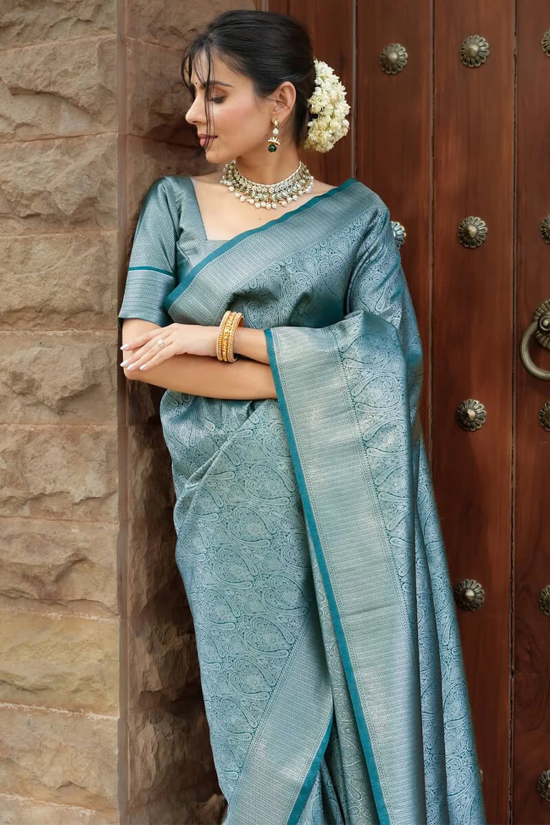 Desiring Rama Soft Silk Saree With Staggering Blouse Piece - Image 2