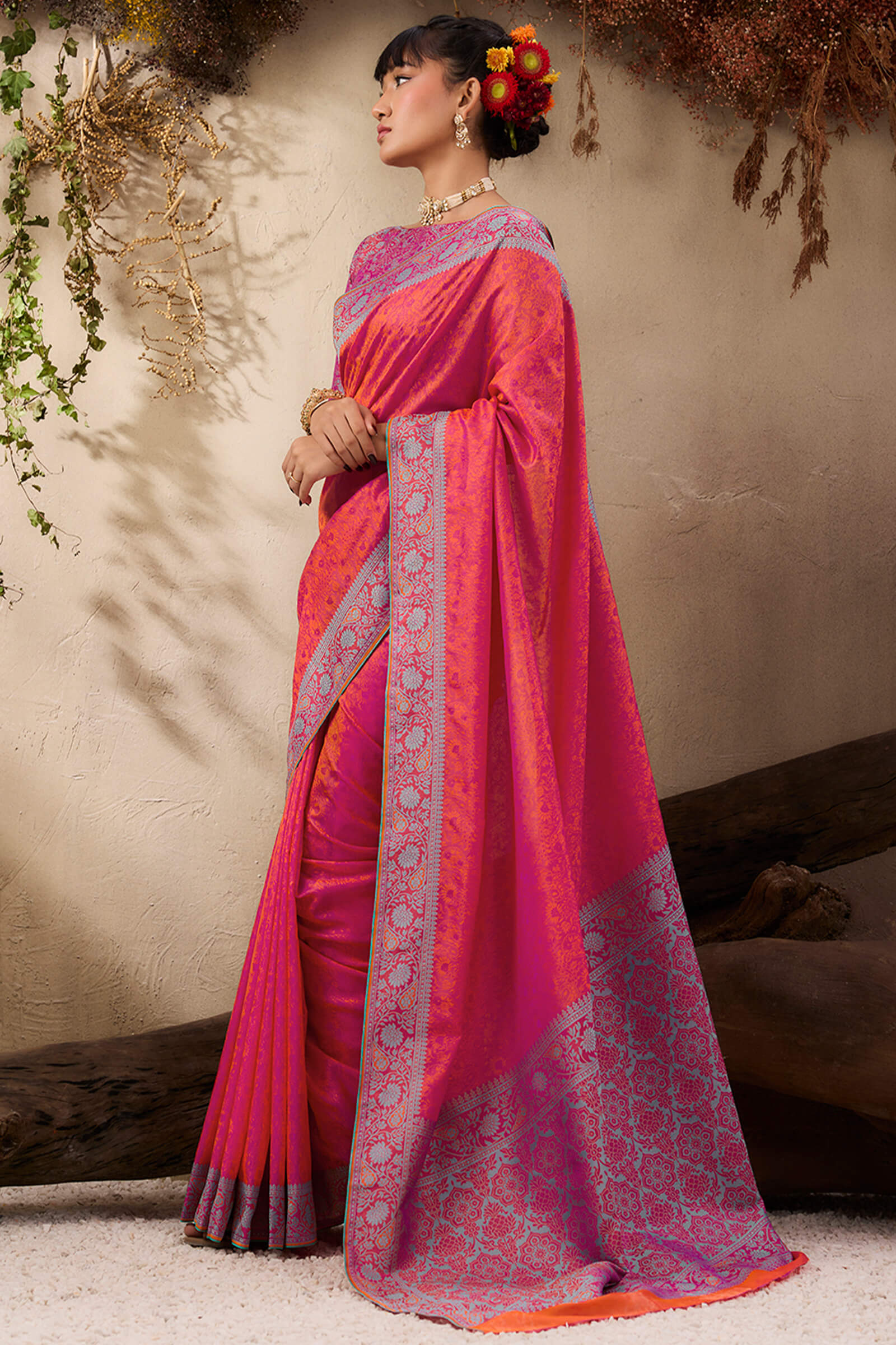 Desultory Dark Pink Kanjivaram Silk Saree With Adorable Blouse Piece - Image 3