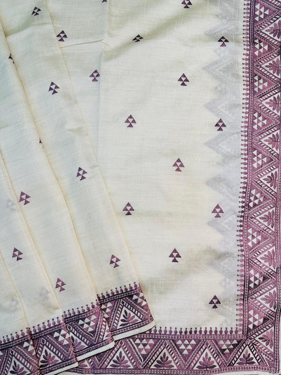 Desultory Off White Embroidery Work Tussar Silk Saree With Vibrant Blouse Piece - Image 4