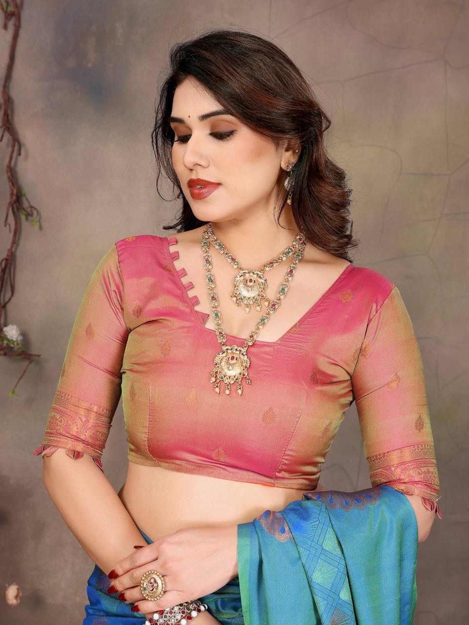 Devastating Blue Soft Banarasi Silk Saree With Majesty Blouse Piece - Image 5