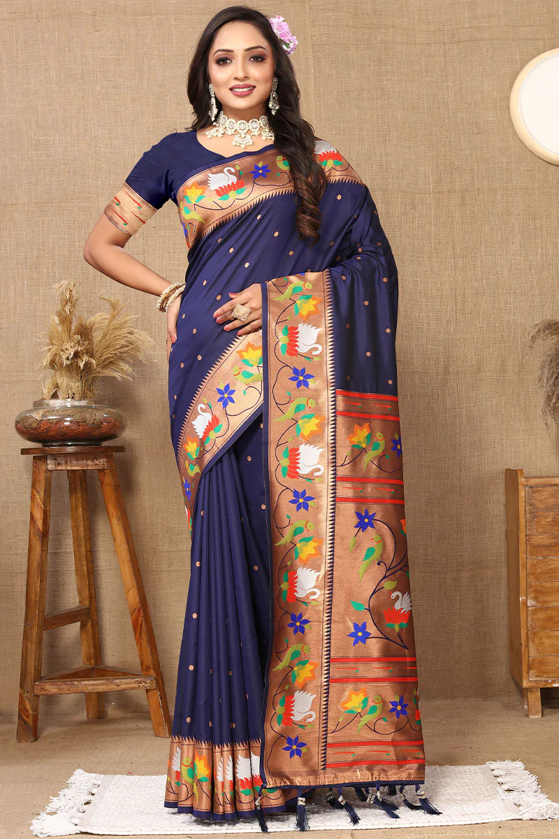 Devastating Navy Blue Paithani Silk Saree With Splendiferous Blouse Piece - Image 2