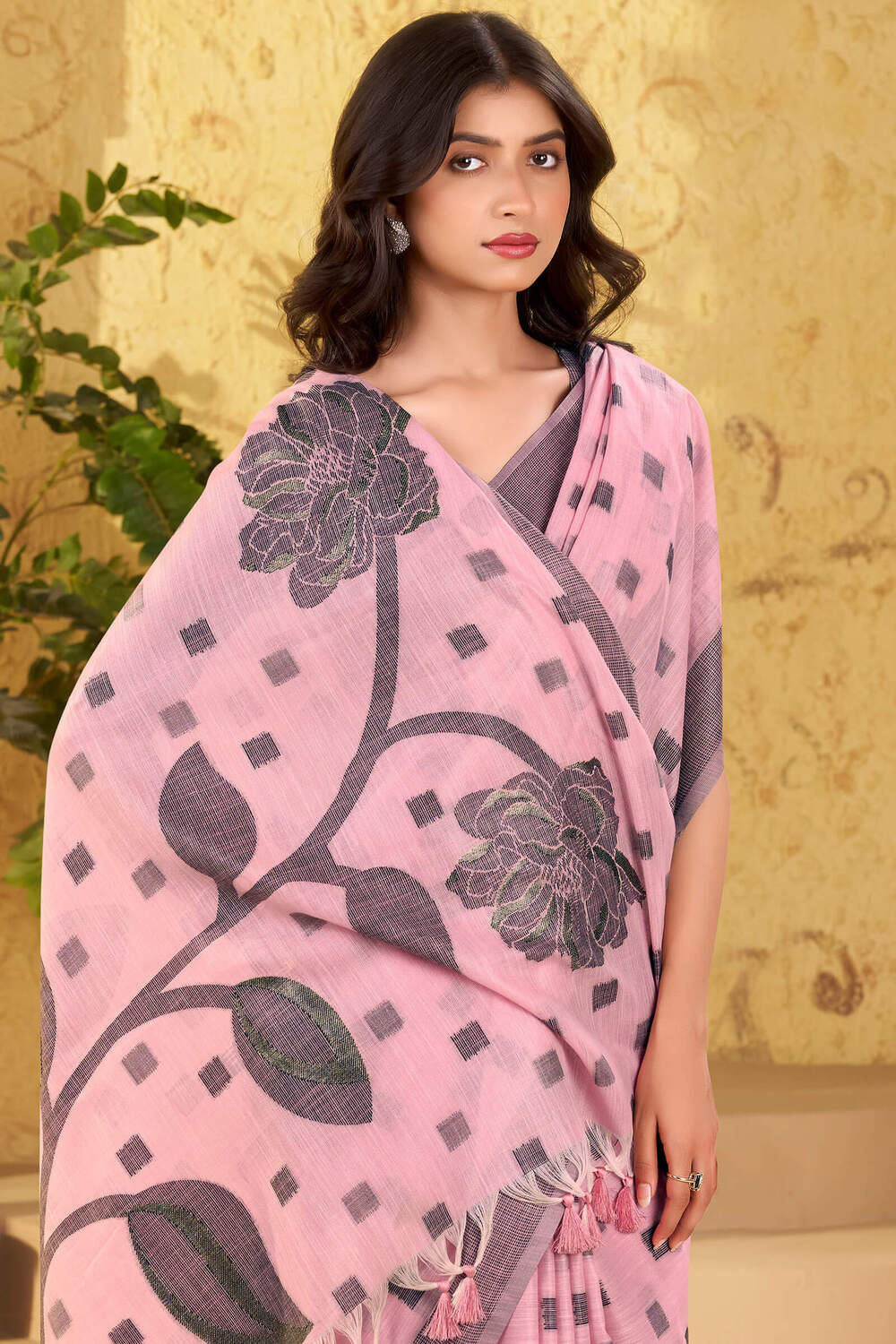 Devastating Pink Cotton Silk Saree With Tantalizing Blouse Piece - Image 2