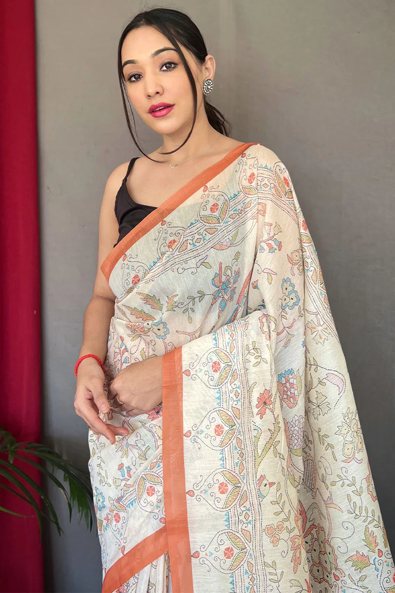 Devastating White Cotton Silk Saree With Radiant Blouse Piece - Image 2