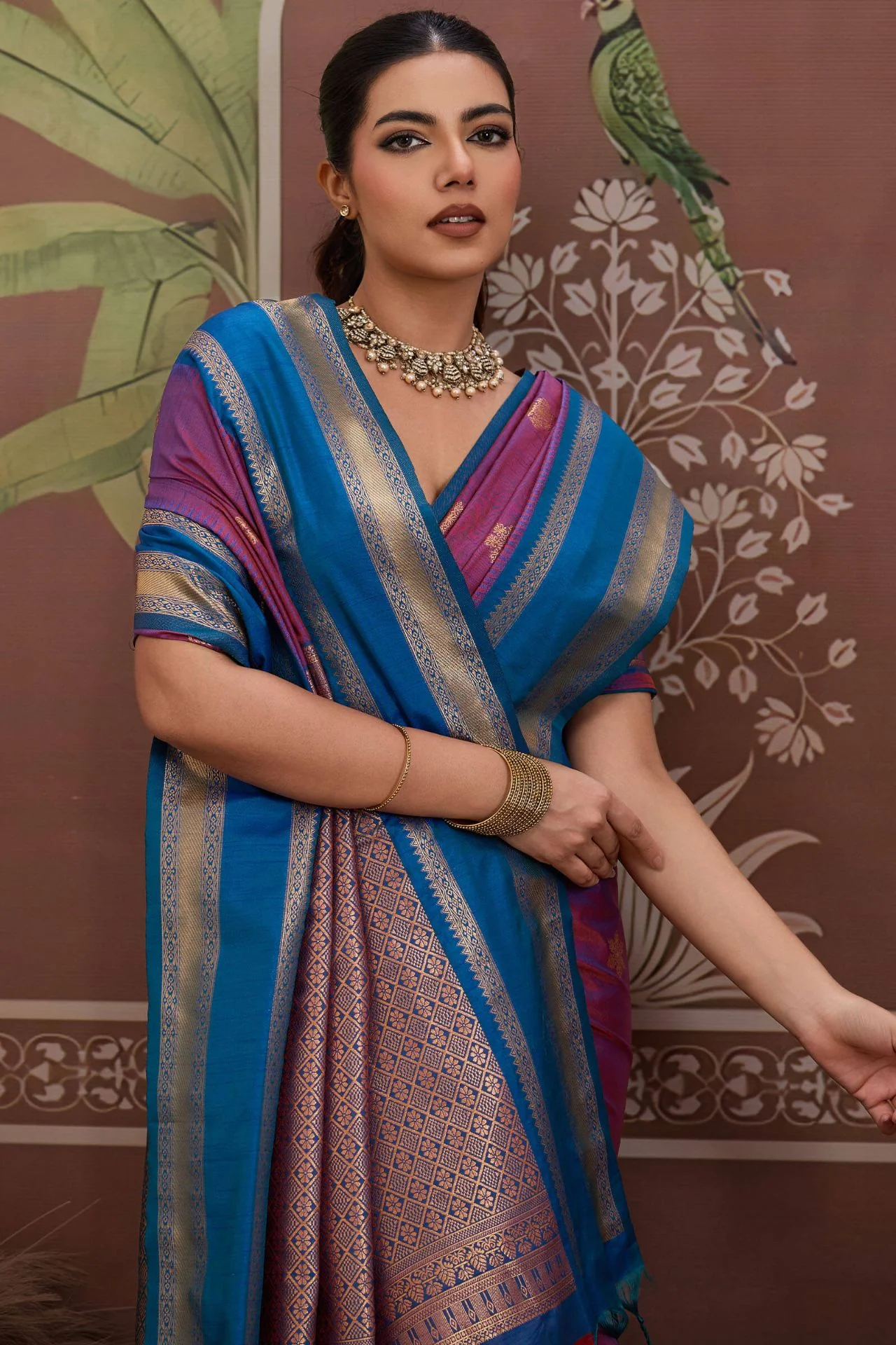 Diaphanous Lavender Banarasi Tussar Silk Saree With Vestigial Blouse Piece - Image 2
