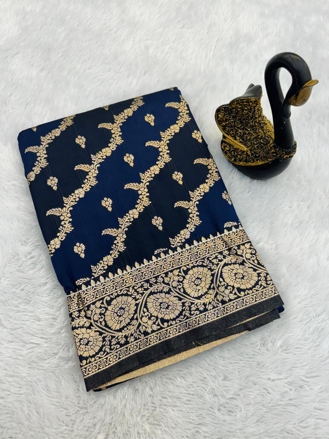 Diaphanous Navy Blue Soft Banarasi Silk Saree With Phenomenal Blouse Piece - Image 2