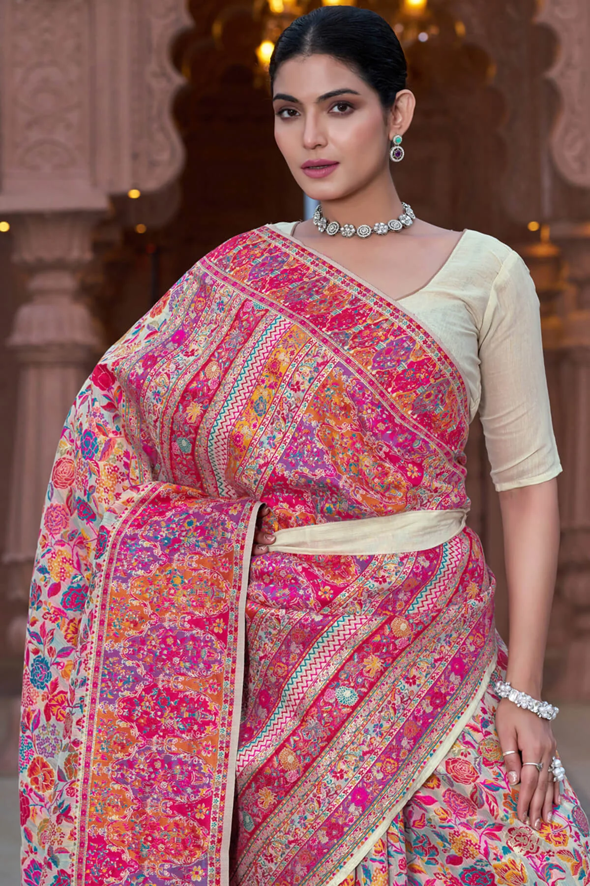 Divine Beige Pashmina Saree With Dulcet Blouse Piece - Image 2