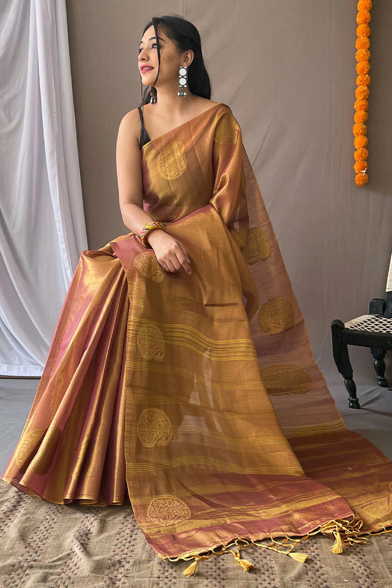 Divine Pink Soft Banarasi Tissue Silk Saree With Panoply Blouse Piece - Image 3