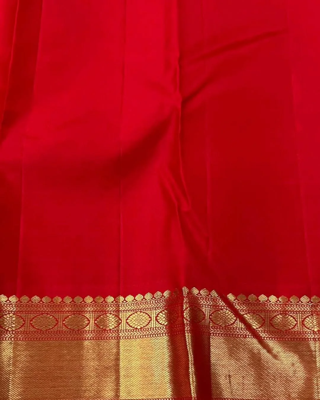 Divine Red Soft Banarasi Silk Saree With Trendy Blouse Piece - Image 8