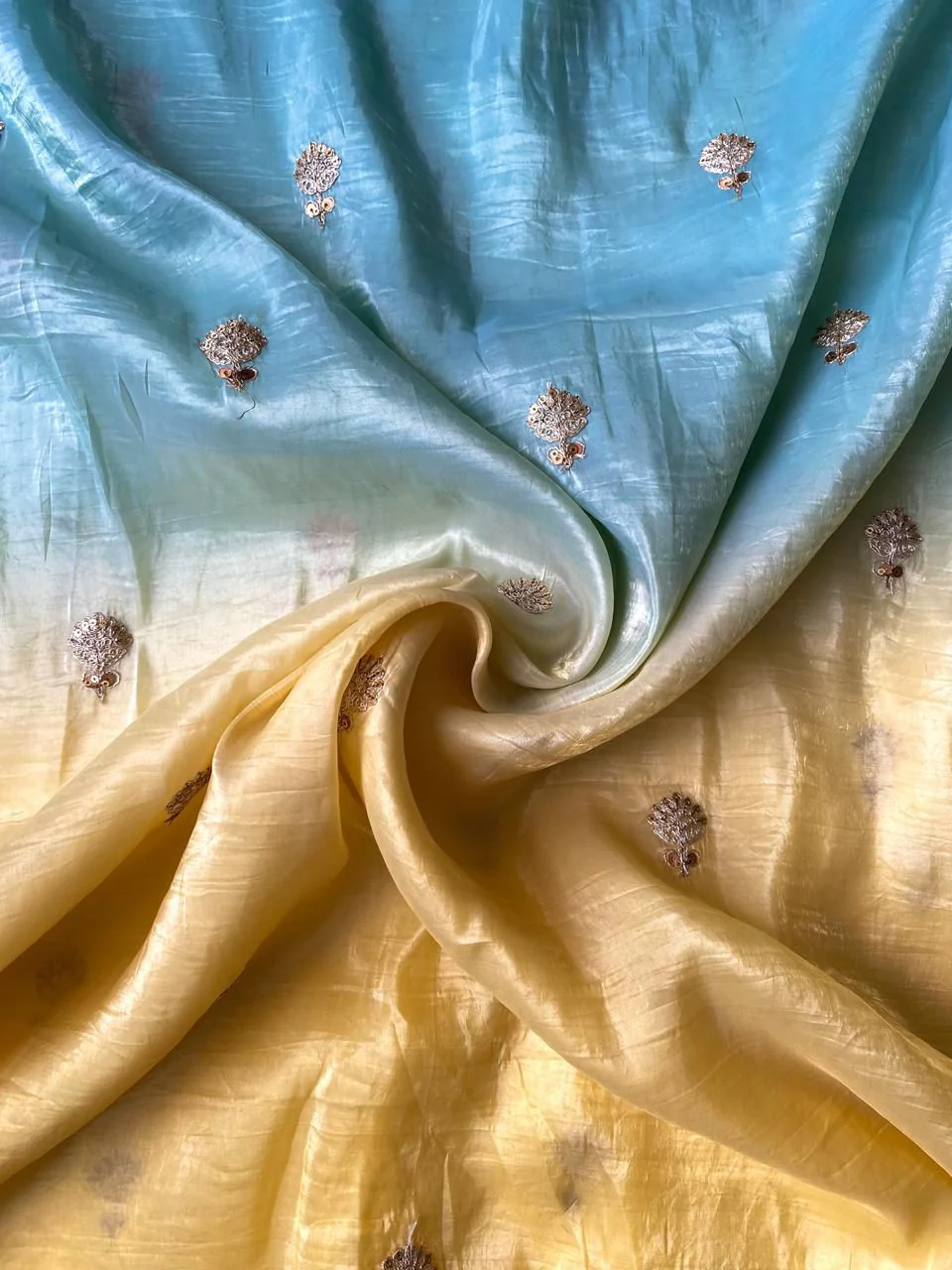 Ebullience Yellow and Firozi Sequence Work Crush Silk Saree With Staring Blouse Piece - Image 4