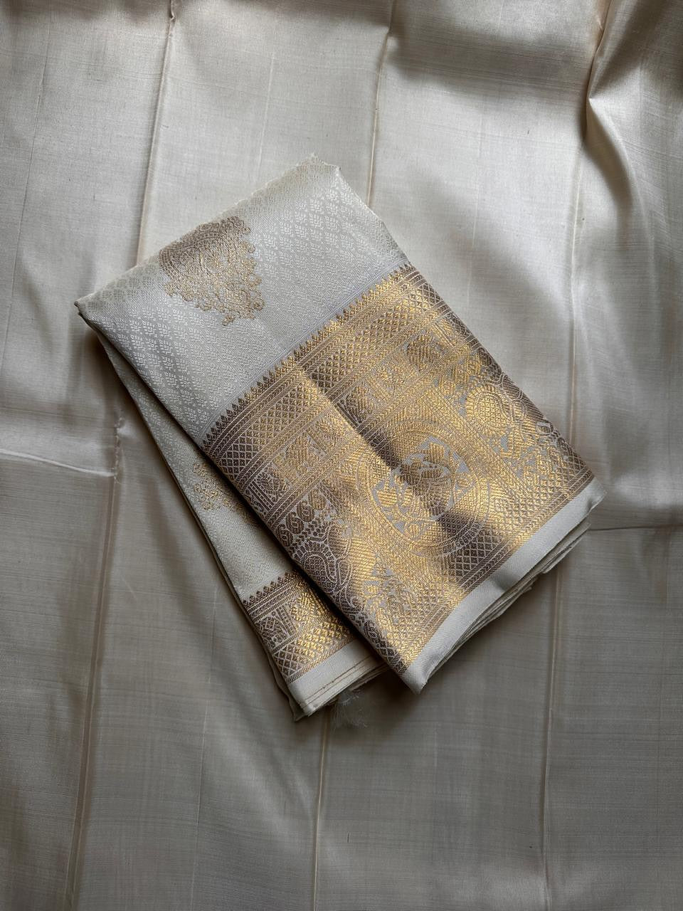Eclat Beige Soft Banarasi Silk Saree With Designer Blouse Piece - Image 3