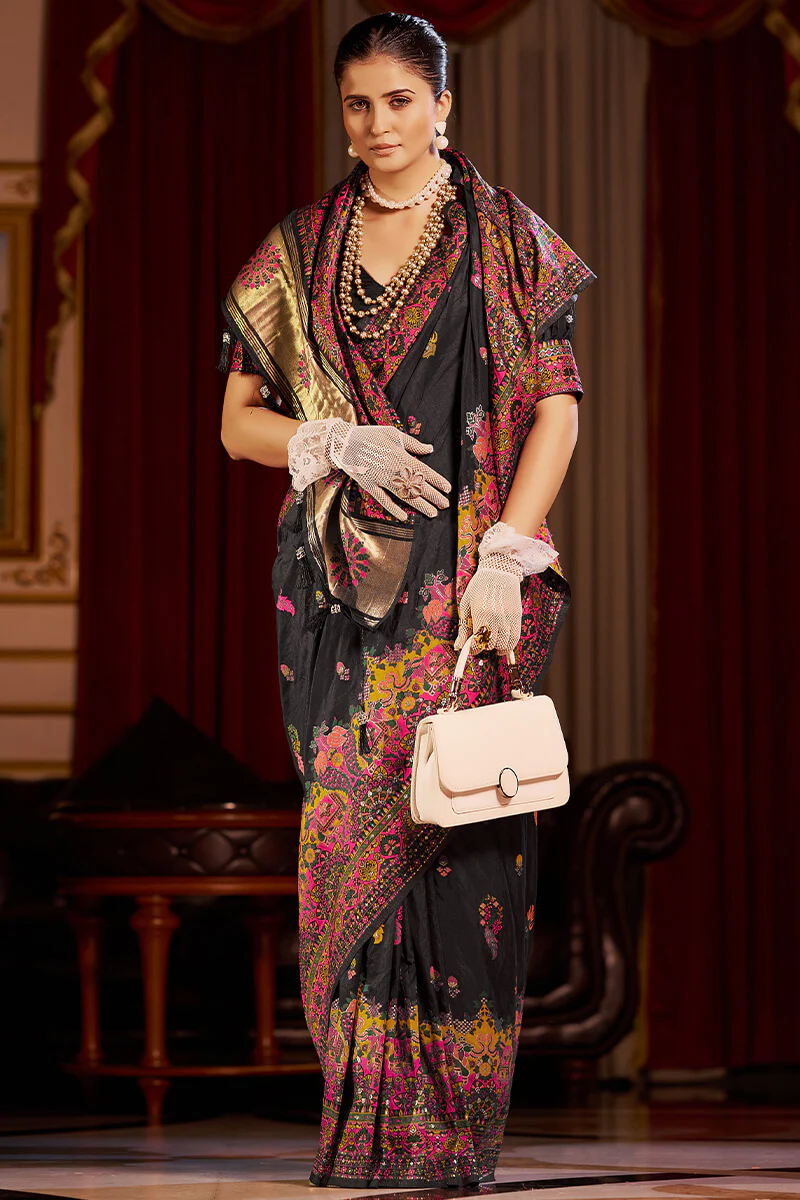 Eclat Black Pashmina Saree With Deserving Blouse Piece - Image 5