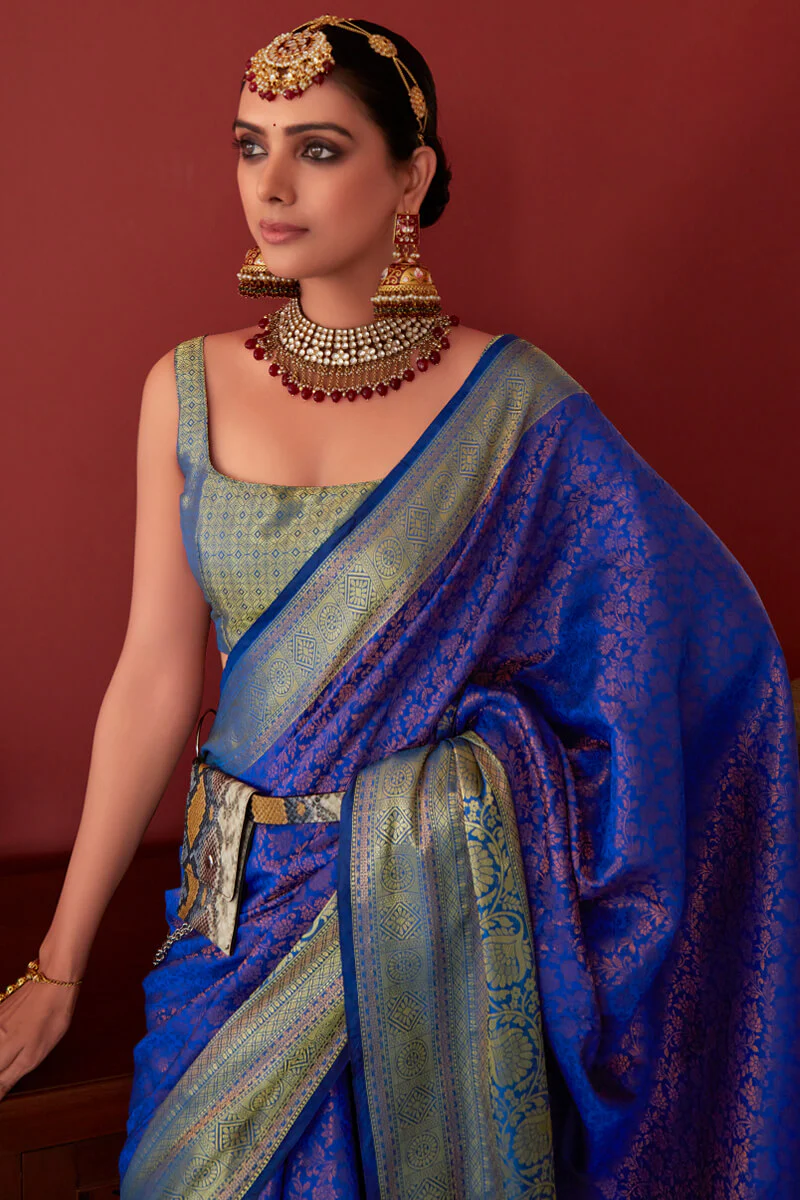 Effervescent Royal Blue Kanjivaram Silk Saree With Petrichor Blouse Piece - Image 2