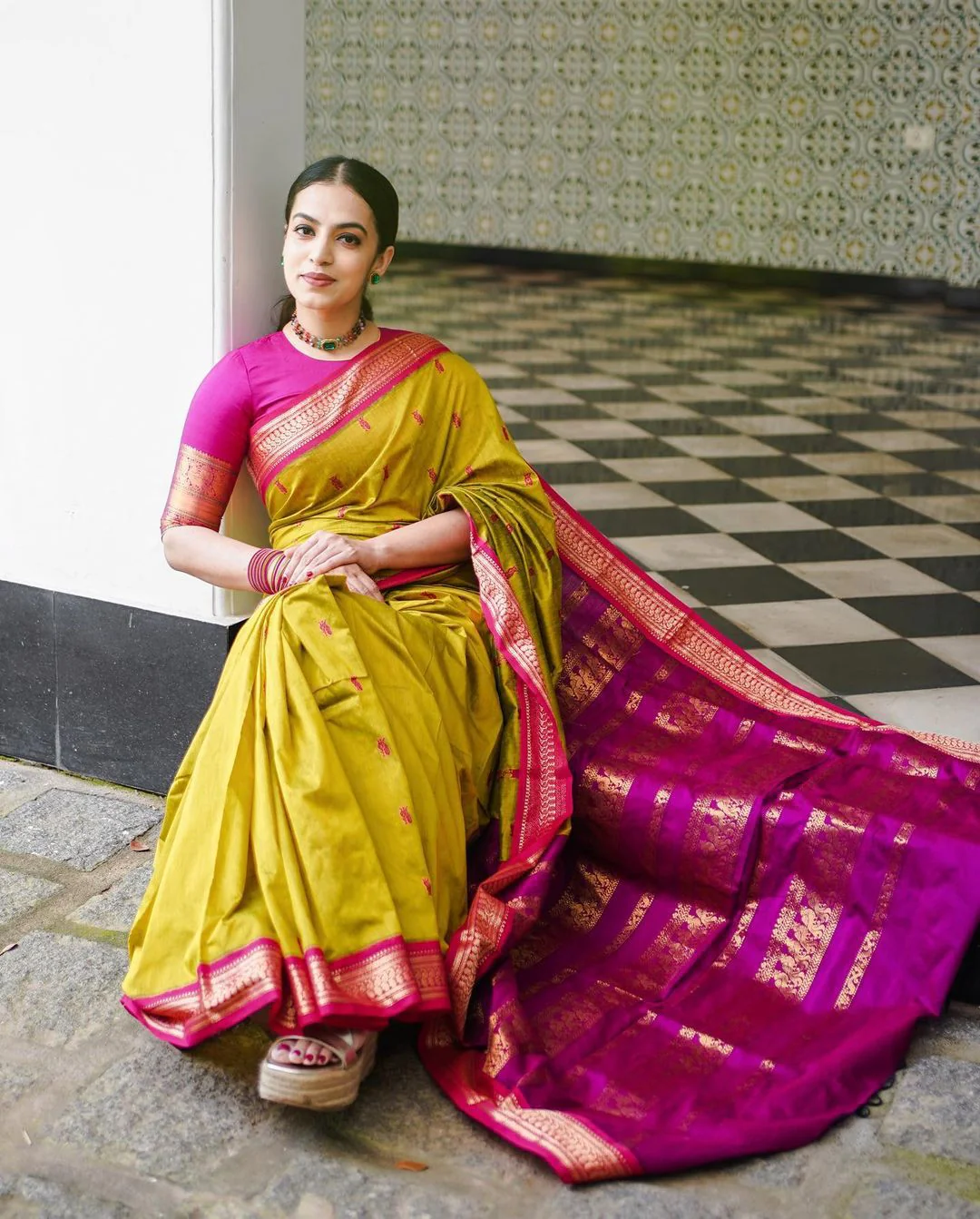 Elegant Mustard Soft Banarasi Silk Saree With Amazing Blouse Piece - Image 6