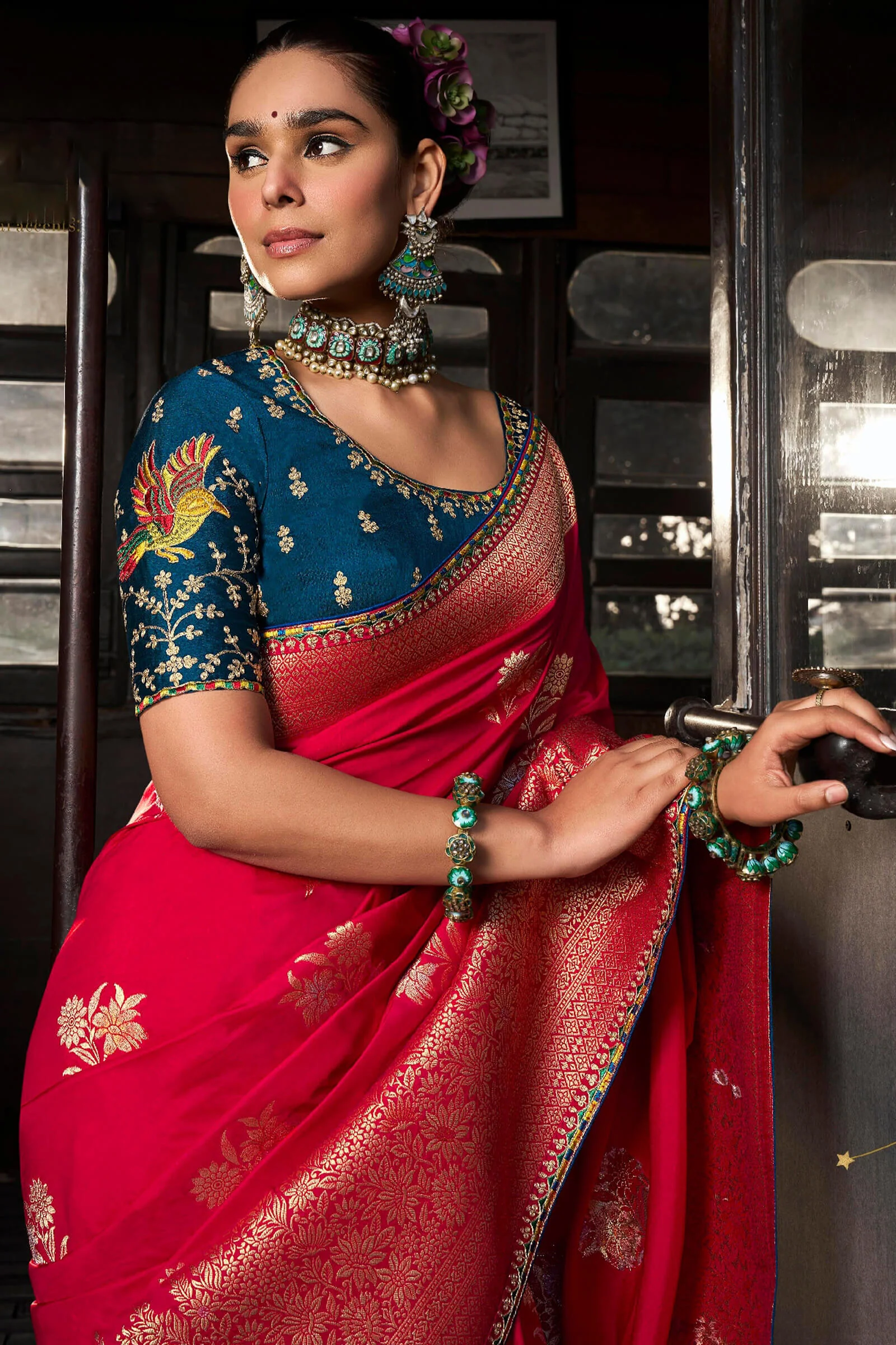 Elegant Red Pure Viscose Dola Silk Saree With Dissemble Blouse Piece - Image 2