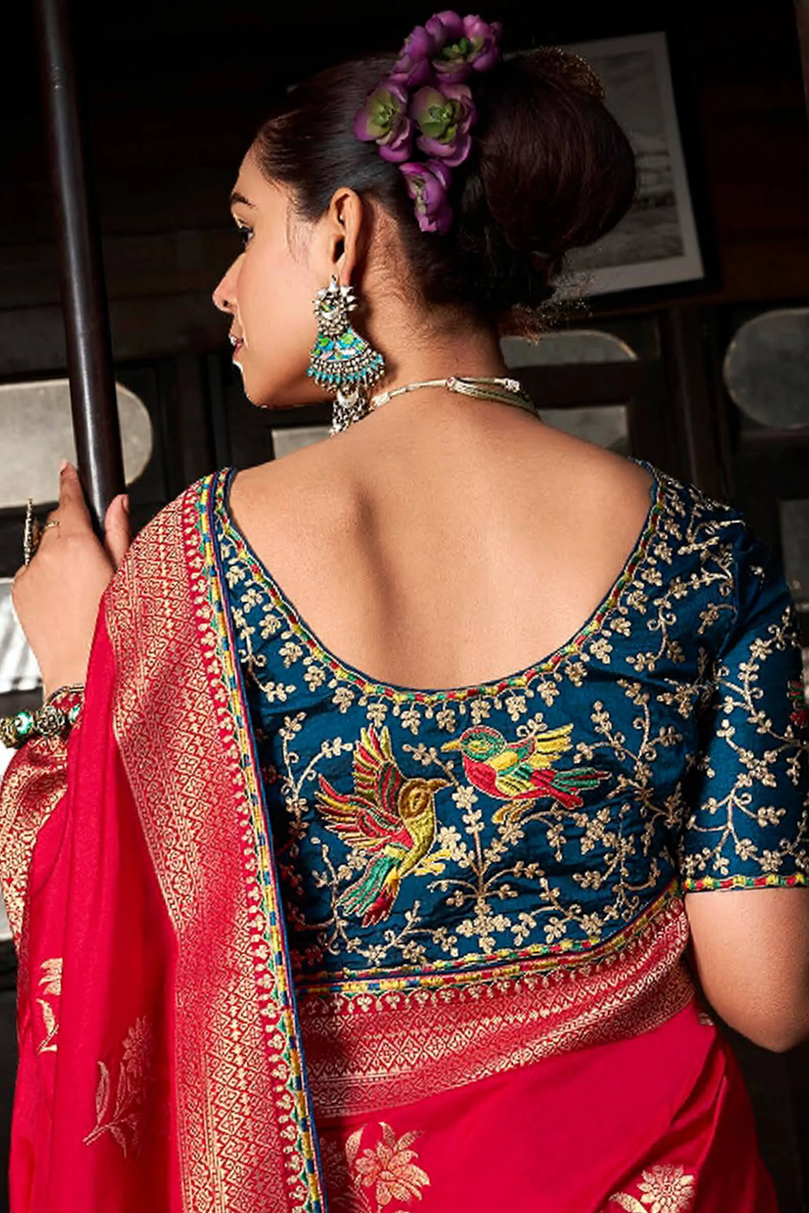 Elegant Red Pure Viscose Dola Silk Saree With Dissemble Blouse Piece - Image 3