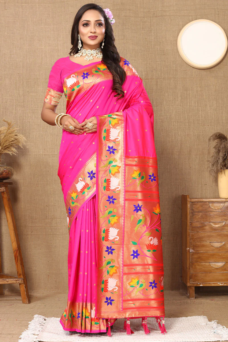 Elision Magenta Paithani Silk Saree With Lissome Blouse Piece - Image 3