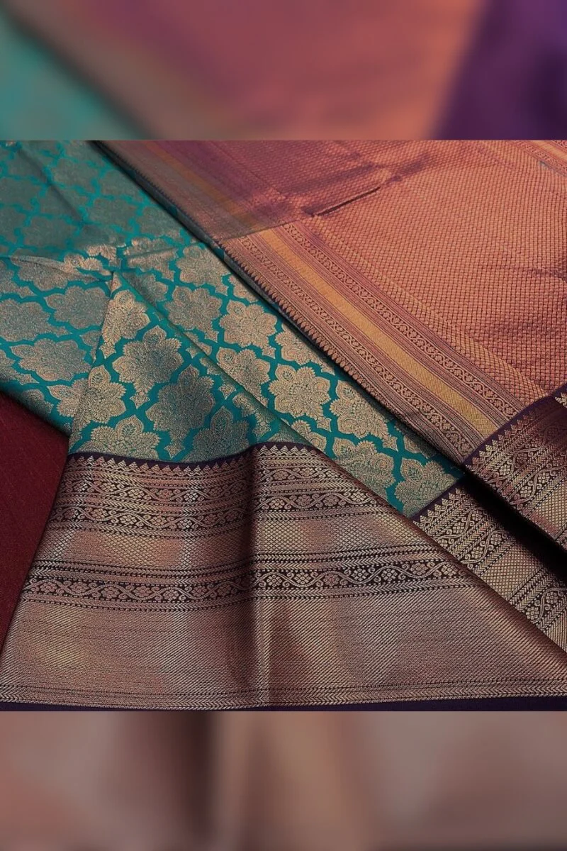 Eloquence Rama Soft Banarasi Silk Saree With Engaging Blouse Piece - Image 2