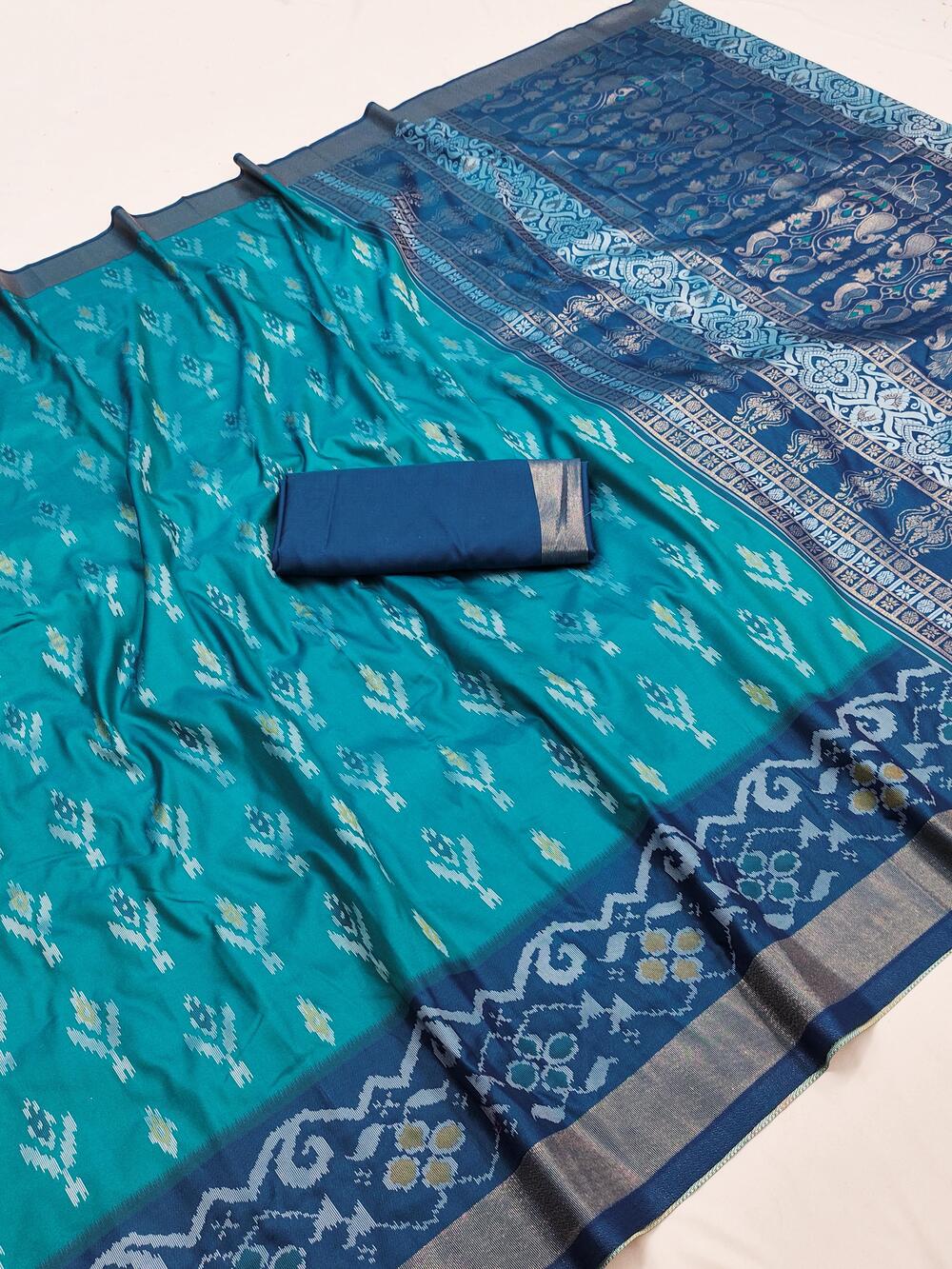 Embellished Turquoise Pure Zari Weaving Banarasi Silk Saree With Desirable Blouse Piece