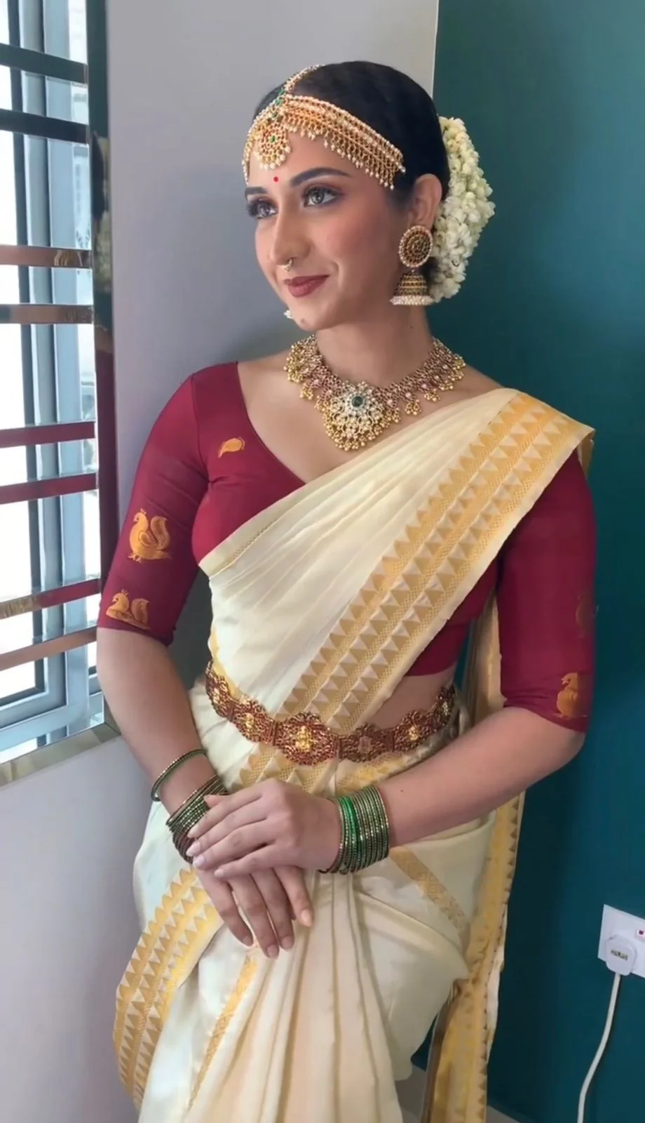 Embrocation Off White Soft Silk Saree With Angelic Blouse Piece - Image 5