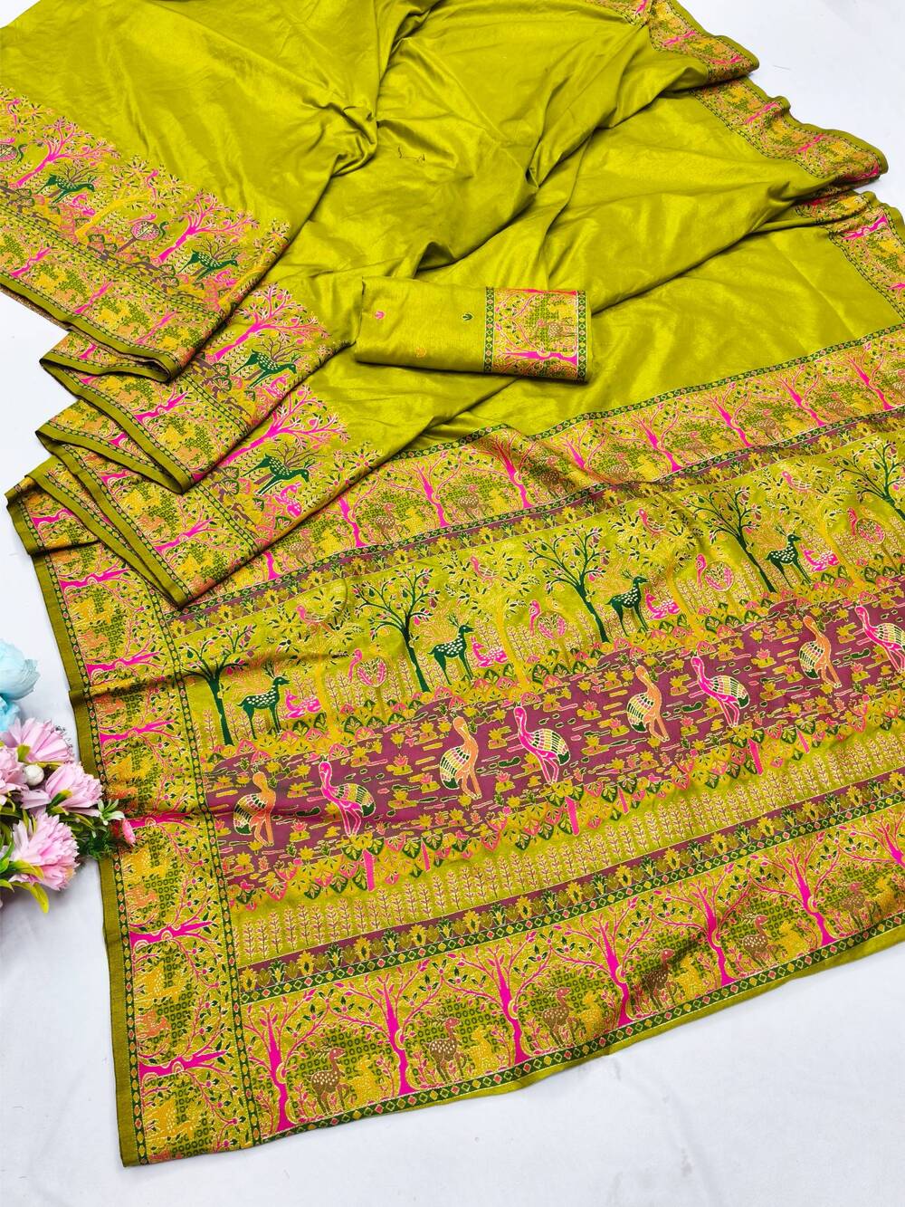 Enamoring Mehndi Nylon Dola Pashmina Saree With Surpassing Blouse Piece - Image 5
