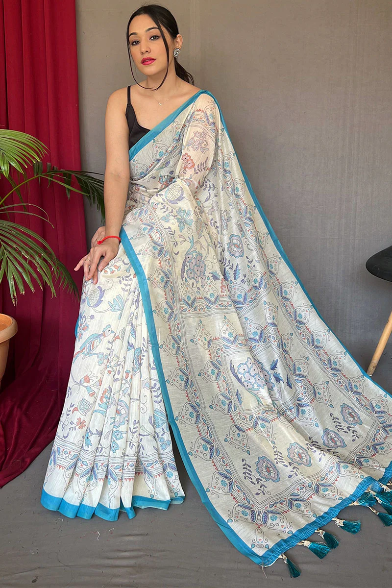 Enamoring White Cotton Silk Saree With Scrumptious Blouse Piece - Image 3