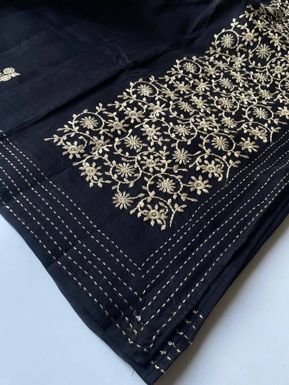 Enchanting Black Embroidery Work Matka Silk Saree With Lassitude Blouse Piece - Image 3