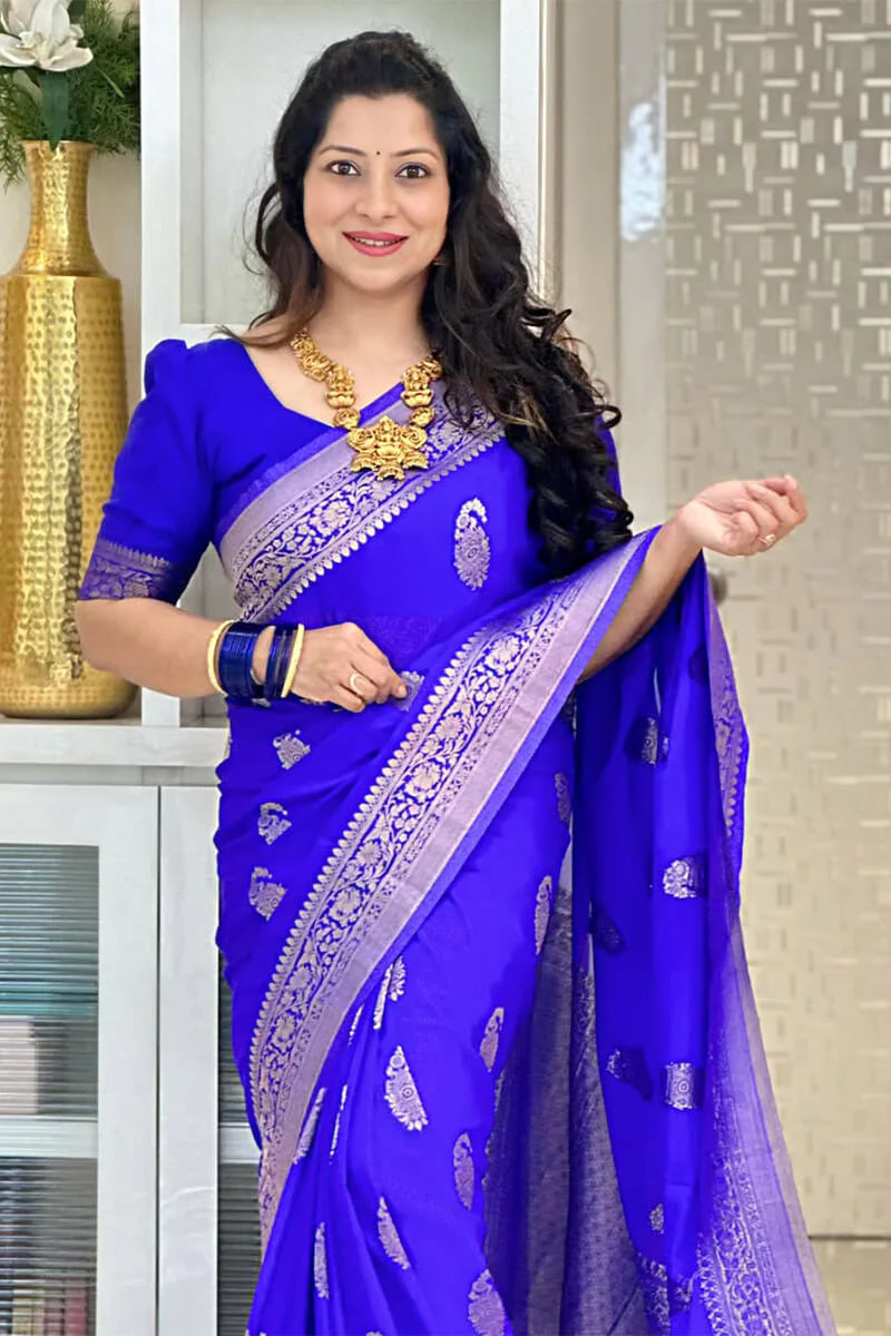 Enchanting Royal Blue Soft Silk Saree With Ethnic Blouse Piece - Image 2