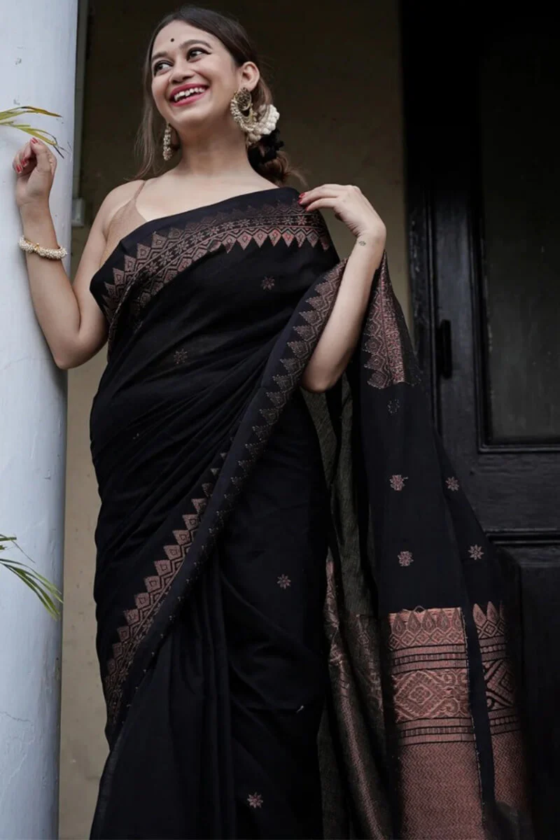 Energetic Black Soft Silk Saree With Delightful Blouse Piece - Image 2