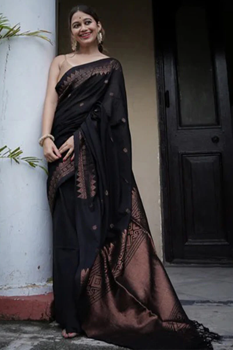 Energetic Black Soft Silk Saree With Delightful Blouse Piece - Image 5
